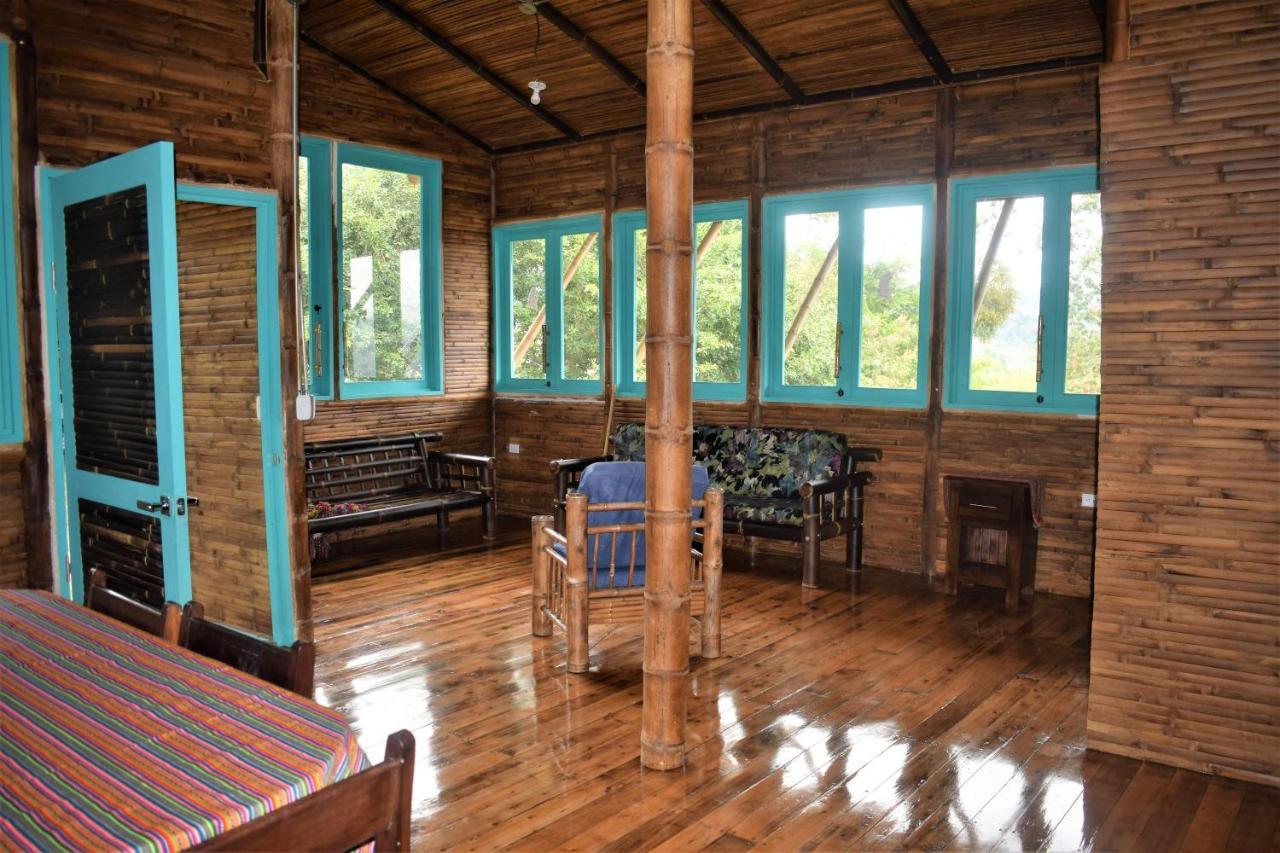 Villa Casa De Bambu Turrialba Exterior foto