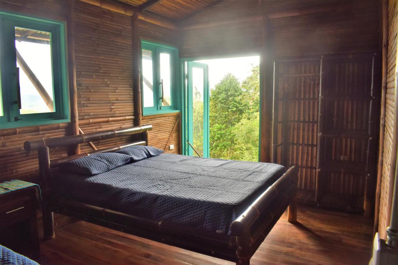 Villa Casa De Bambu Turrialba Exterior foto