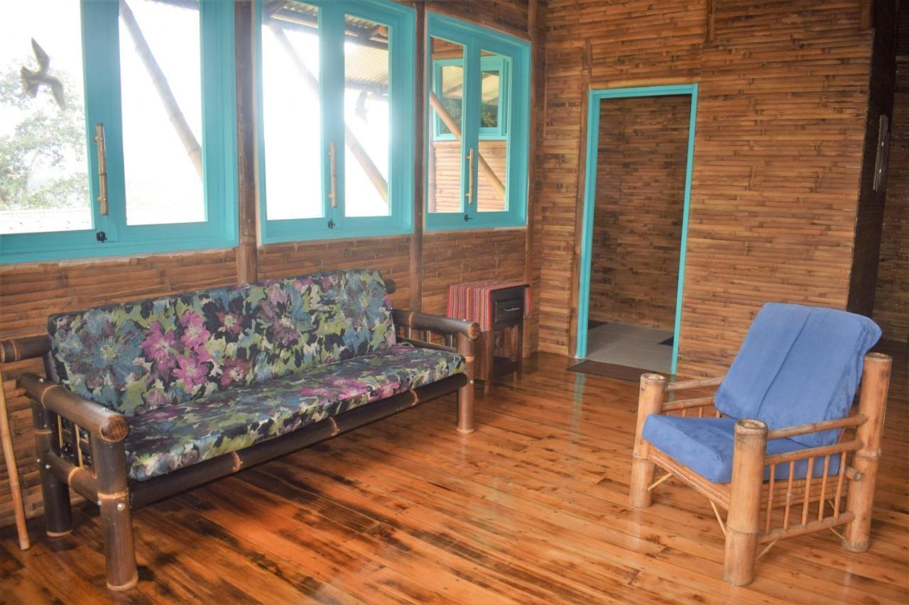 Villa Casa De Bambu Turrialba Exterior foto